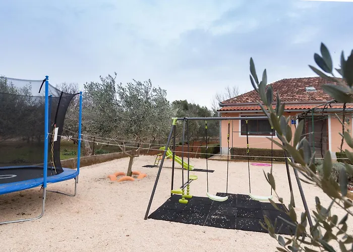 Σπίτι διακοπών House Jasmin With Large Garden - By Ta Leut Agency *